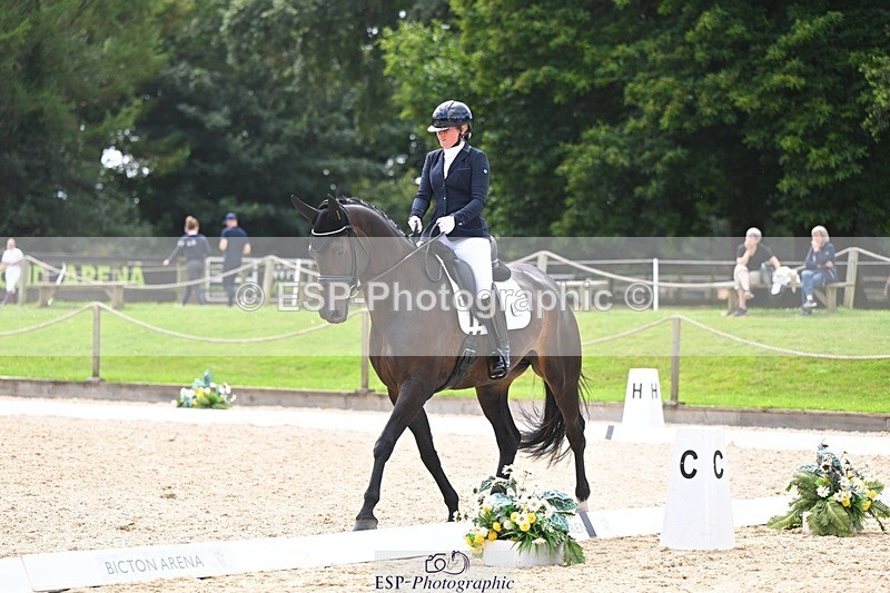 240809-144514-01937 - 248-Tamara.Egglestone-Olinde