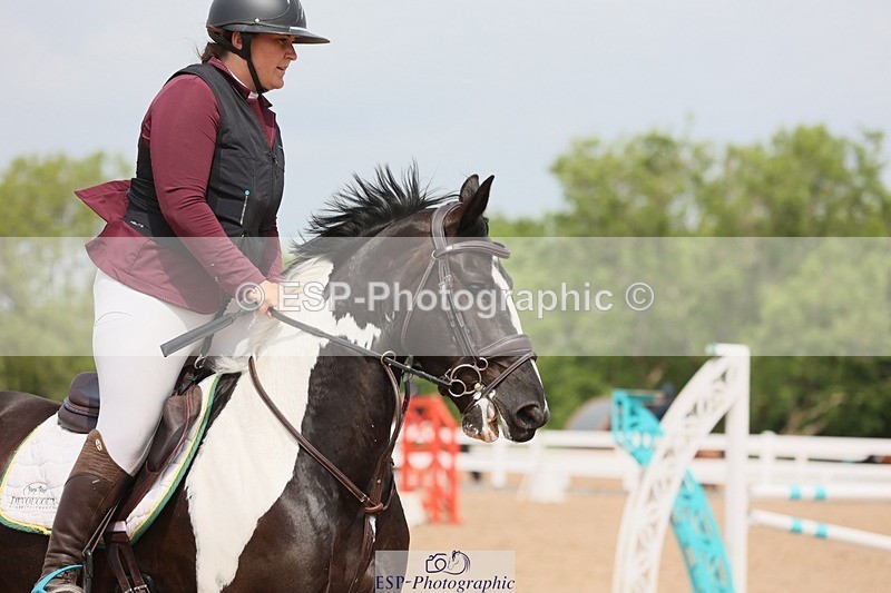 250523-121724-01247 - Cls 09 A&B  Snr Disc & 1.00m Open