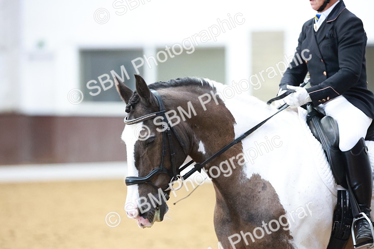 SBM_008752 - Prelim 5 - 8.30-9.47