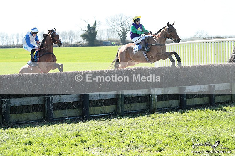 PtP 210326 109 - VWH Cirencester Races 21/03/26