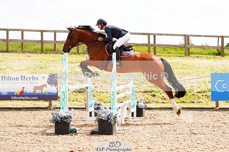 240526A-110350-07715 - Cls 26 Chard Equ 1.05m and 1.10m Grand Prix