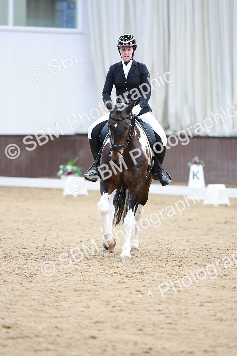 SBM_008821 - Class 6b - Novice 6 - 11.02-12.19