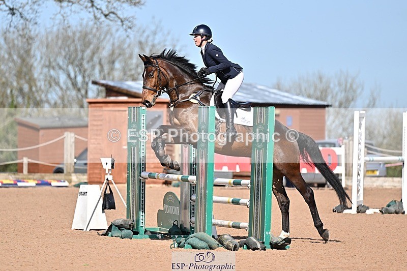 260408-104325-00219 - Cls 2 British Novice and 90cm