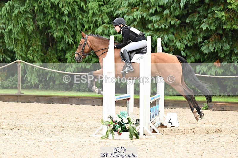 240824X-103716-24849 - 70cm Round 2 10.30 to 12.10