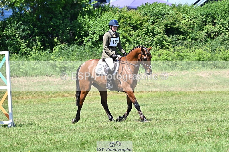 250522B-124001-02133 - 163-POLLAN.HASSEBERG-Olivia.Minihane