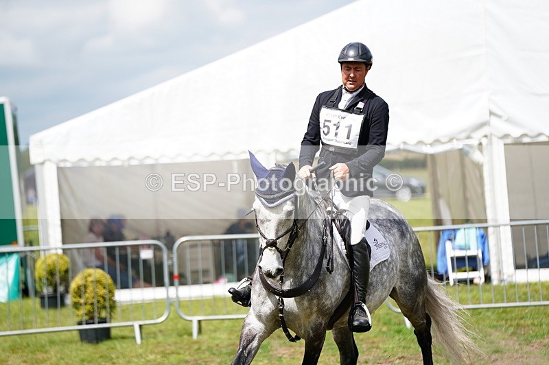 240630X-140908-8708 - 511-Tim_Cheffings-HIVES_LUCKY_BOUNCER