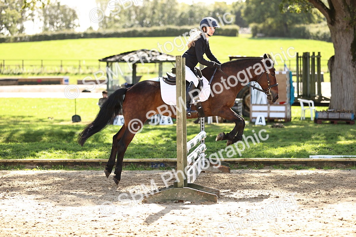 SBM_44899 - J9 - Junior Pony 70cm Championship