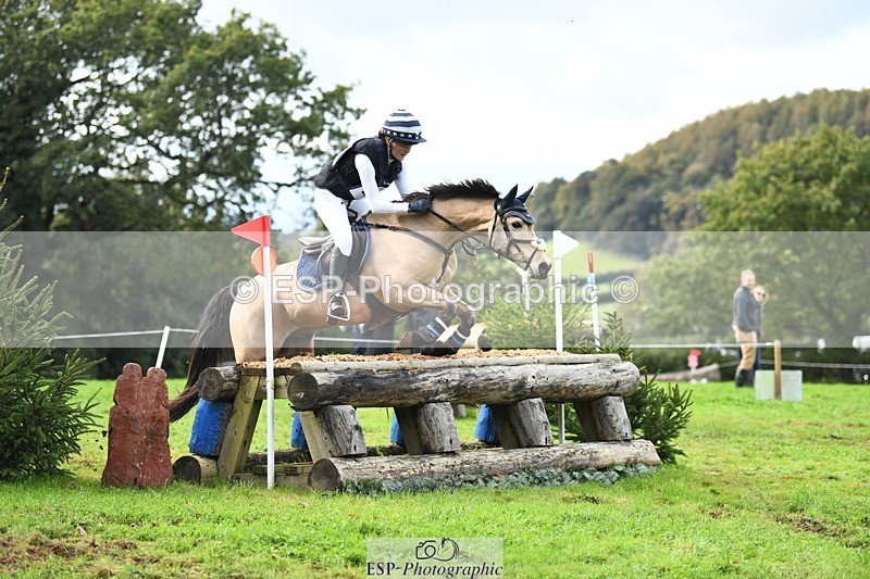 231021-134952-18132 - 442-BICTON.INCREDIBLY.DUN-millie.jo.challinor-SC+XC
