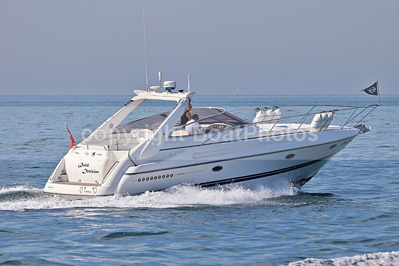 190825 QUICK DECISION - SUNSEEKER 1Y3A1001 - Motorboats - Open