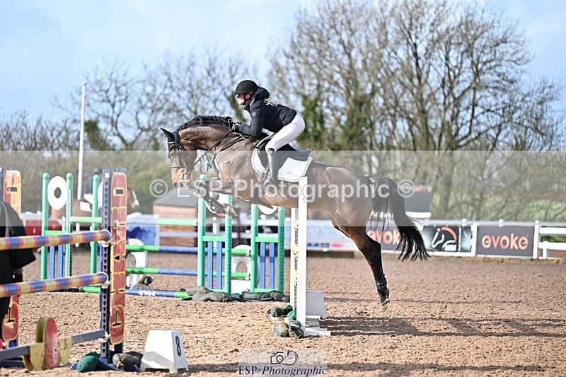 260220-143457-00908 - Cls 6 Foxhunter and 1.20m
