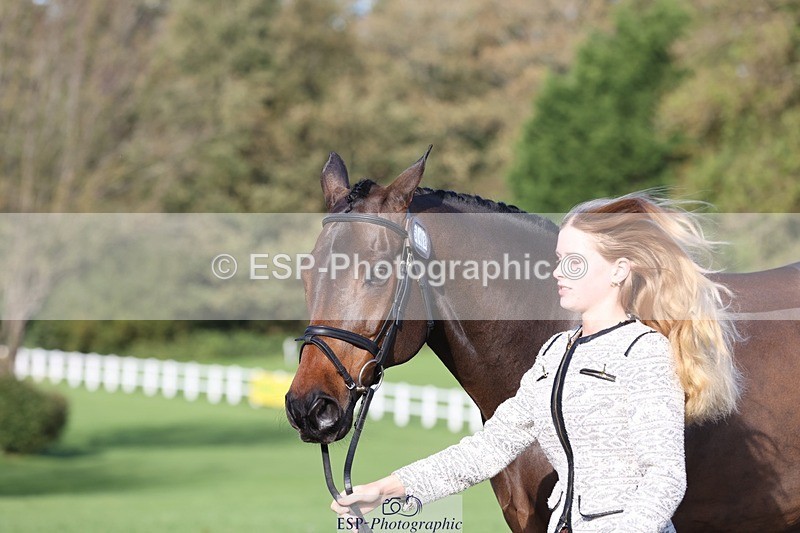 241027-102610-15889 - 548-Fenella.Redvers-DANCING.PADDE