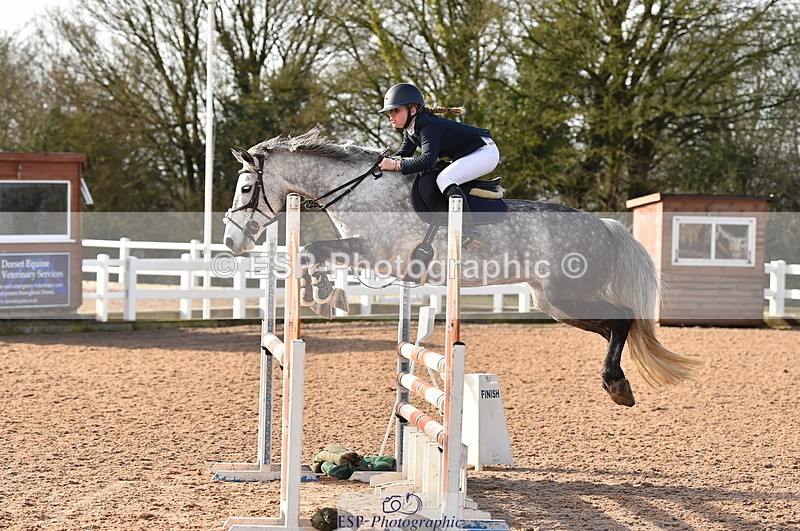240210A-115026-01041 - Cls 8 Pony Newcomers & 1m Open