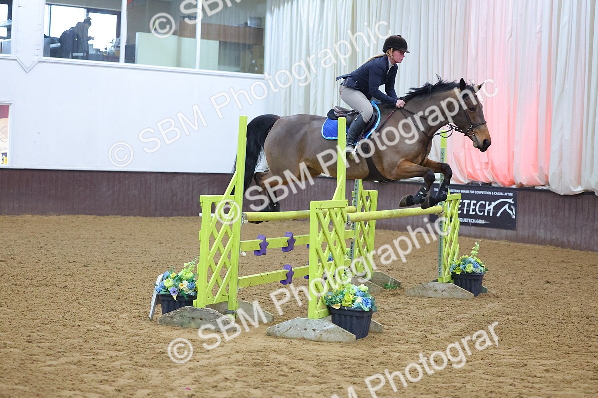 SBM_008883 - Class 22  - Senior Newcomers/ 1.10m Open - First Round (1.10m)