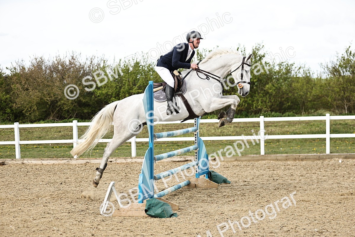 SBM_001469 - Class 5 -Senior Foxhunter - 1.20m