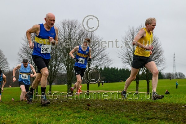 Westxc25-814560 - Senior Men Set One