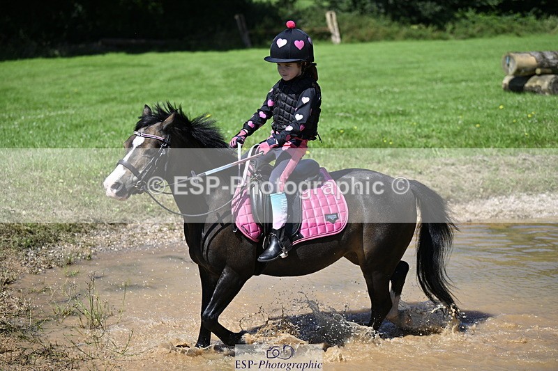 240728B-112129-00954 - Theo's Group XC