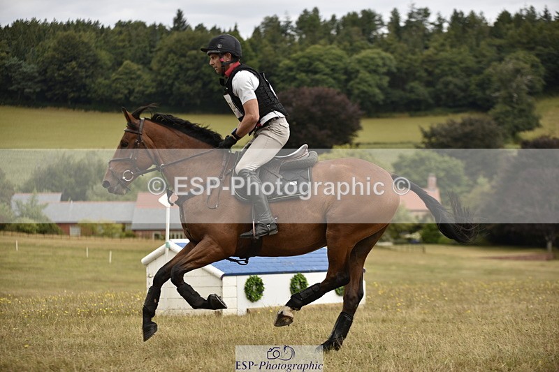 250802A-110420-01918 - B-062-Simon.Wooding-CURRAGHGRAIGUE.WILFRED