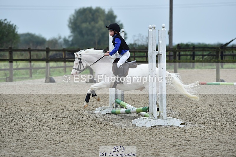 230917-102538-00449 - Cls 01 40cm LR Assisted & unassisted