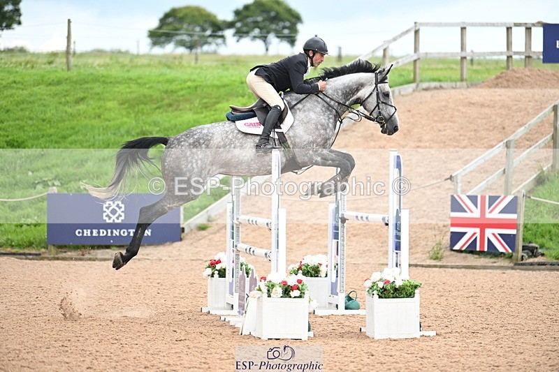 240727A-160201-06062 - Cls 16 Snr Foxhunter