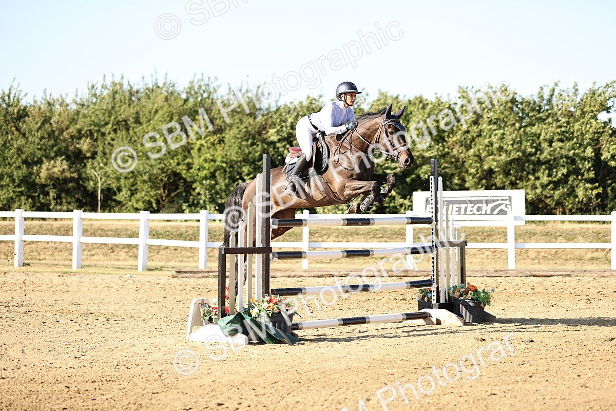 SBM_015972 - Class 18 - Senior 1.35m Open