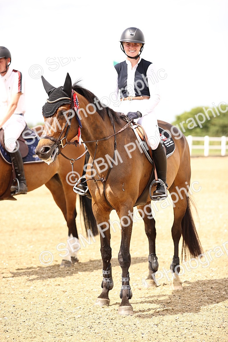 SBM_002136 - Class 16 - GFS Senior Newcomers 1.25m