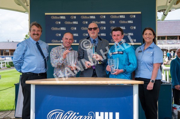 310525-Race 1-Ingleby Archie-7726 - Race 1 1.30pm William Hill Keep Your Raceday Positive Handicap