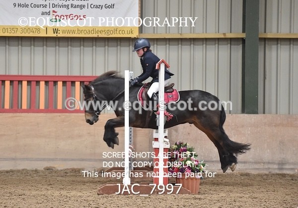 JAC_7997 - CLASS 4 NOVICE 50CM