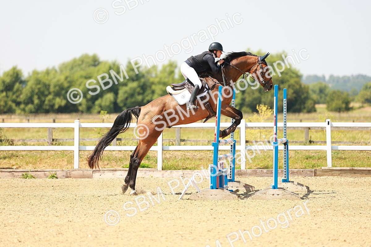 SBM_001641 - Class 4 - Senior Newcomers - 1.10m
