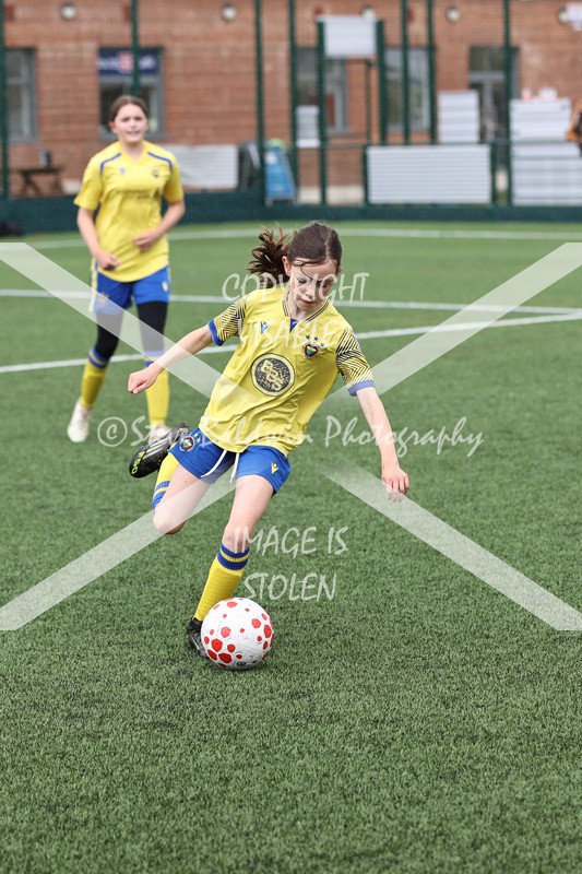 1DX31357 - Sat 6th U12 Girls