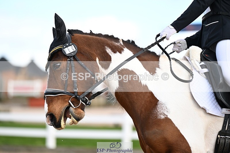 240324A-130604-02789 - Novice 27, 12.30 to 13.50