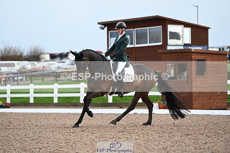 240218A-093611-05360 - 138-Robbie.McNeill-Reventador