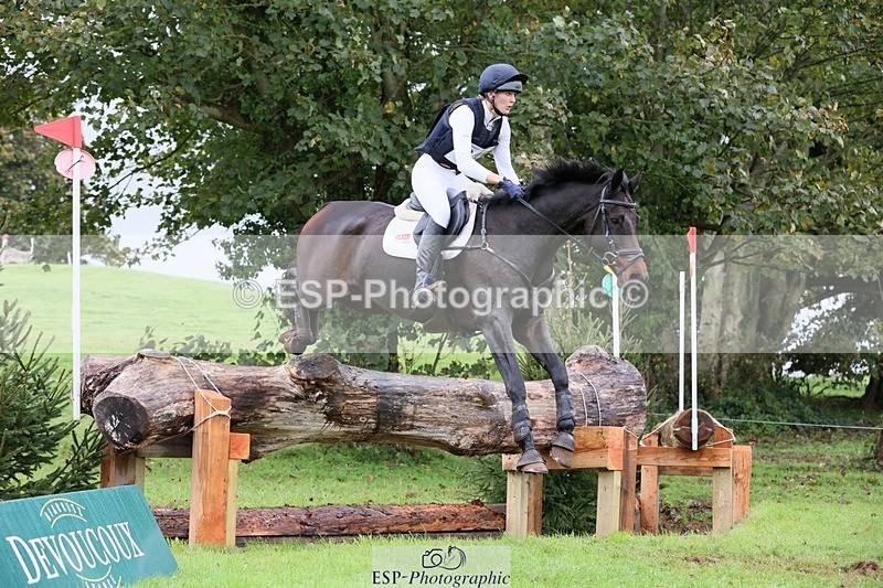 231021-115258-15802 - 645-COOLEY.CORPELLO-Francesca.Swallow-SC+XC