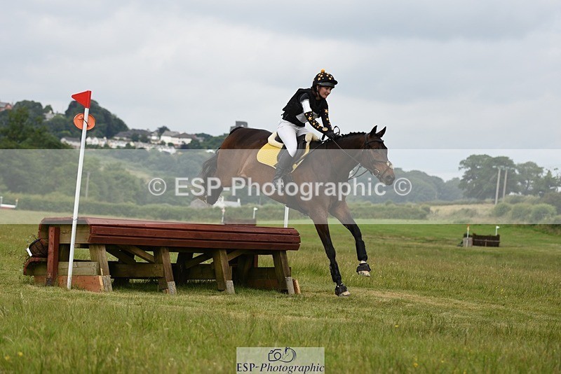 230625-095944-01572 - XC 90cm 9.45 to 11.00