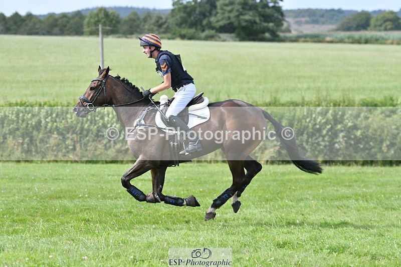 240804-161721-17339 - 611-Max_Forster-FLO_CORMINT