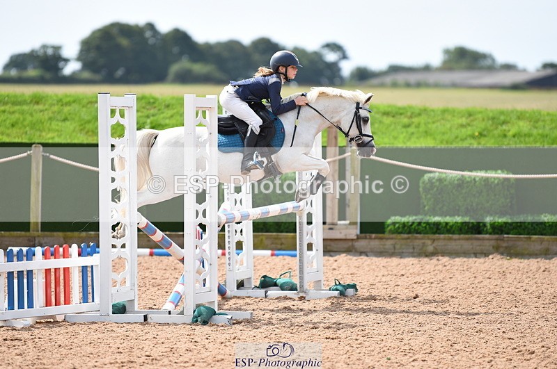 230716A-110000-02189 - Cls 36b Scope 138cm Graham Heath