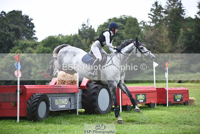 240804-135610-14728 - 516-Angelique_Thomas-CARRERA_HFS_Z