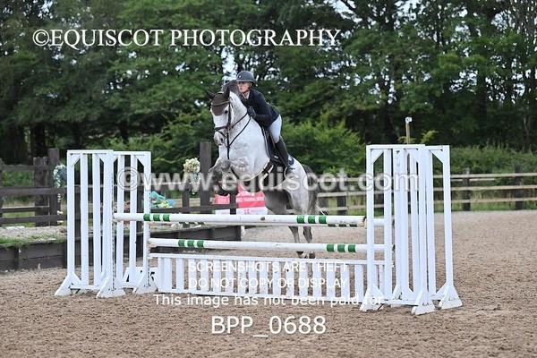 BPP_0688 - CLASS 8 Senior Newcomers/ 1.10m Open