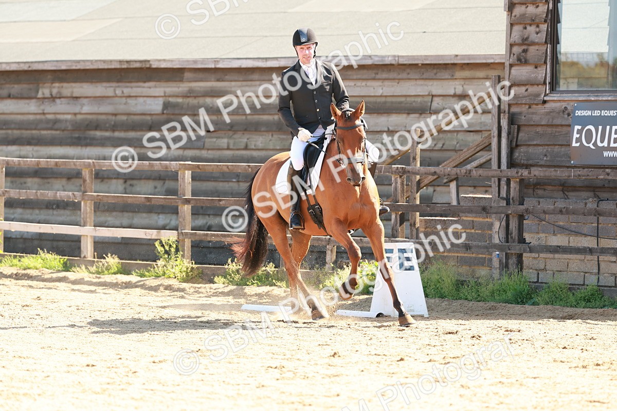 SBM_009915 - Class 6 - Novice 1