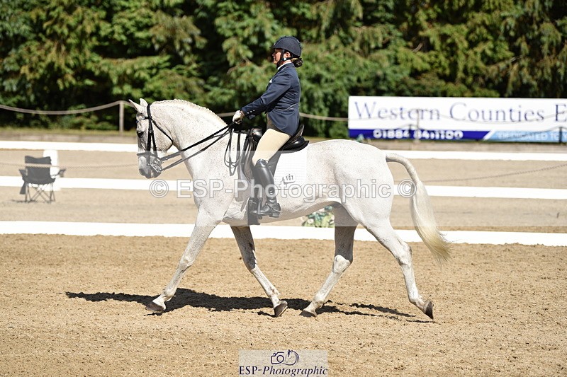 140110A-051116-12404 - 161-Alison.Zuend-Il.Danubio