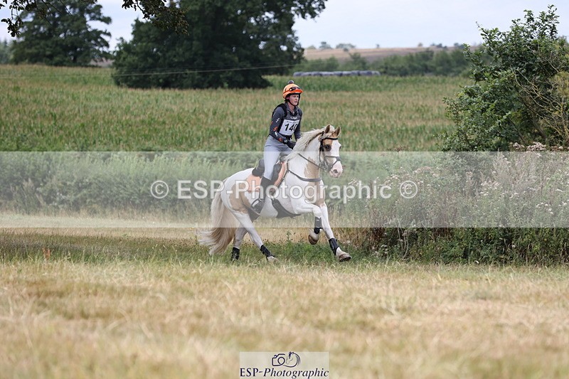 250802A-135634-04441 - C-140-Clare.Pascoe-MR.QUINN