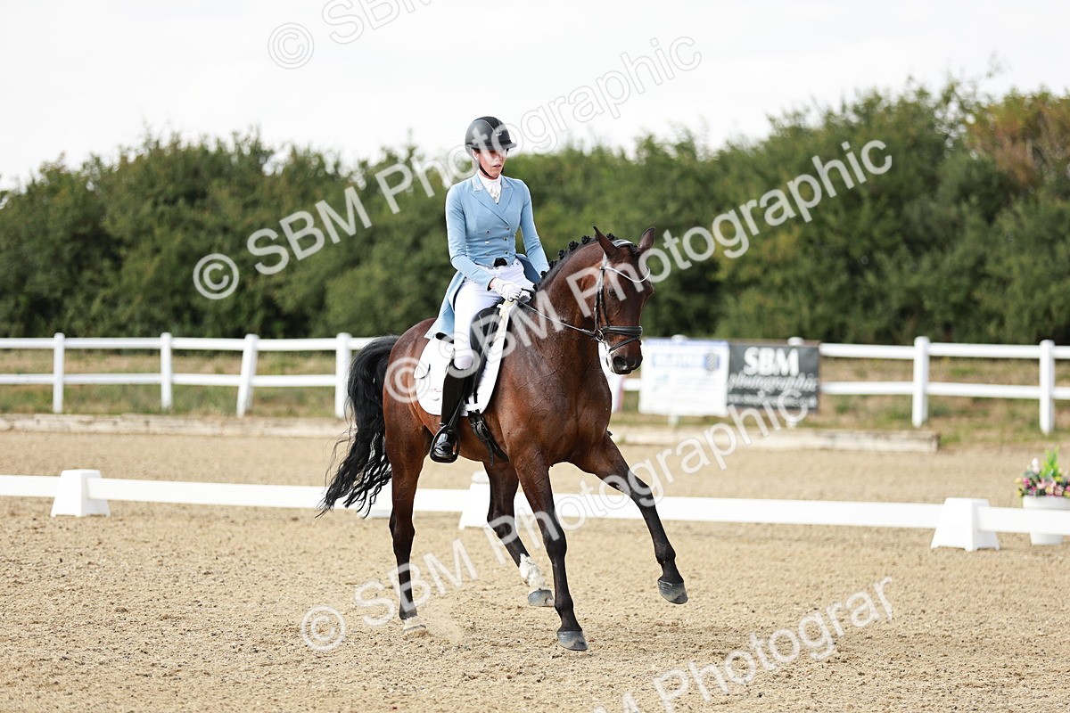 SBM_004607 - Class 10 - FEI Inter 1 Silver