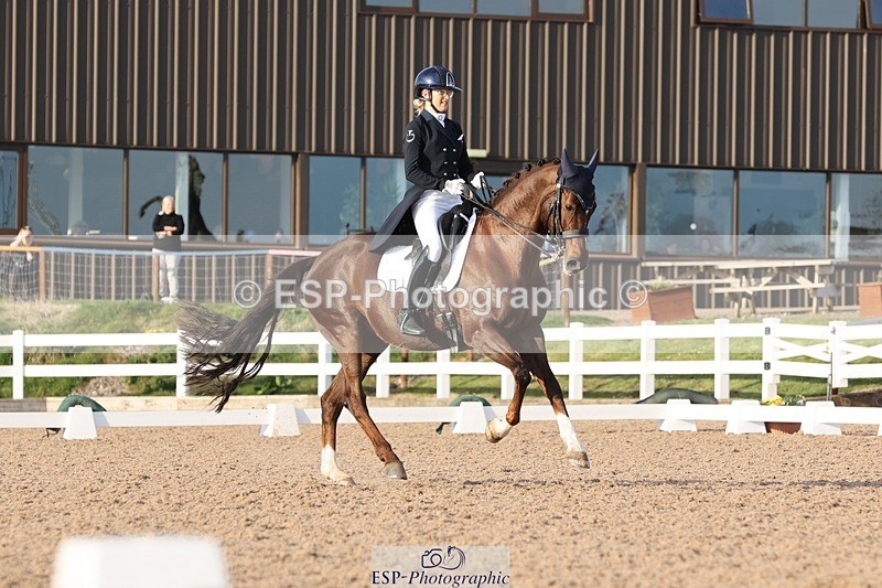 250404-180854-08220 - 131-Francesca.Cawley-Dame.Blanche