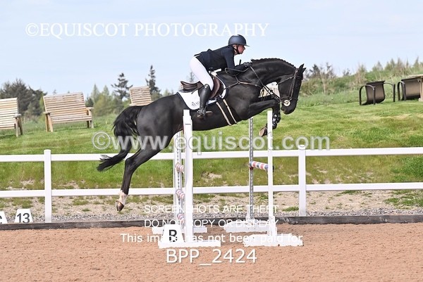 BPP_2424 - CLASS 6 - FRI - Senior Newcomers/1.10m Open