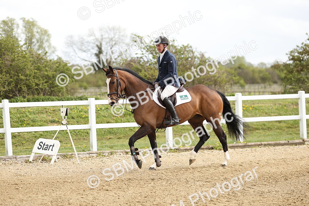 SBM_000172 - Class 1 - Clear Round