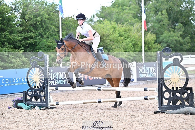 250729-155605-00196 - 70cm