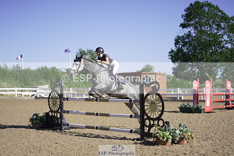 230624A-180032-02882 - Cls 33 1.05m Amateur Quali