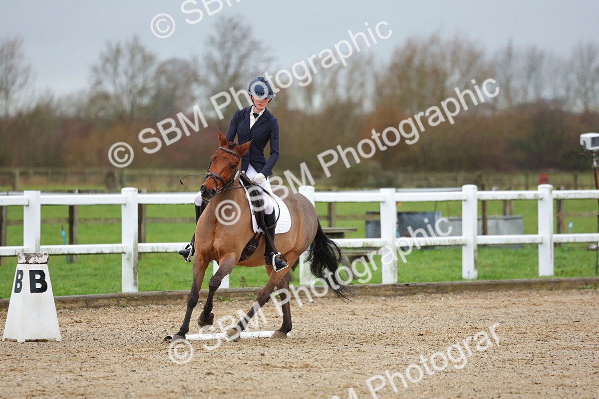 SBM_003067 - Class 6 - Novice 4
