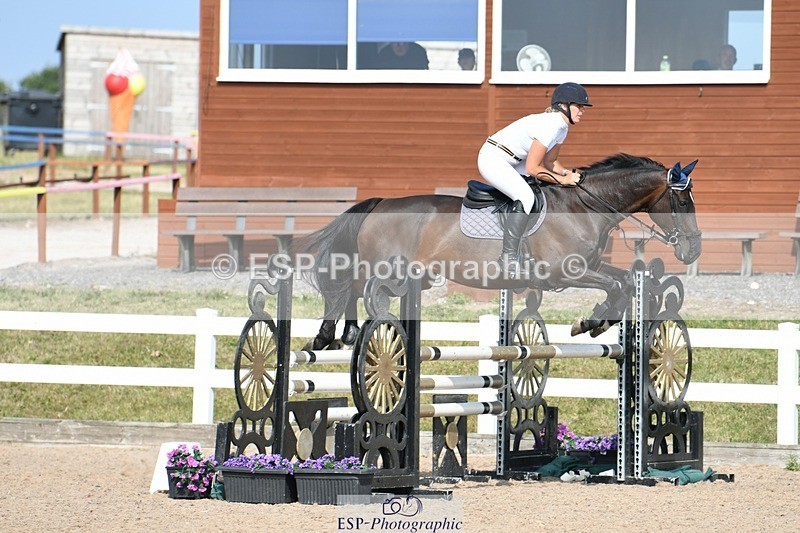 250725-170052-04066 - Cls 10 1.05m Amateur Quali