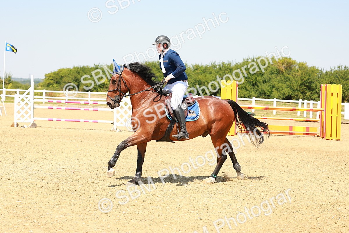 SBM_001428 - Class 4 - Senior Newcomers - 1.10m