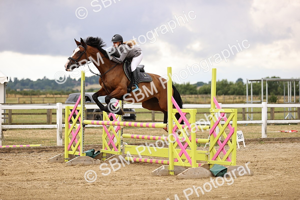 SBM_026320 - Class 12 - Amateur Championship Qualifier 1.05m